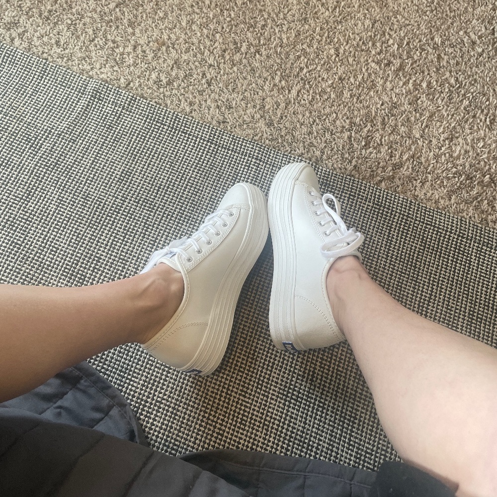 Keds triple kick white platform leather sneakers size 5.5